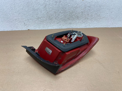 2004 to 2006 Hyundai Elantra Hatchback Right Passenger Side Tail Light AG4518 GD5