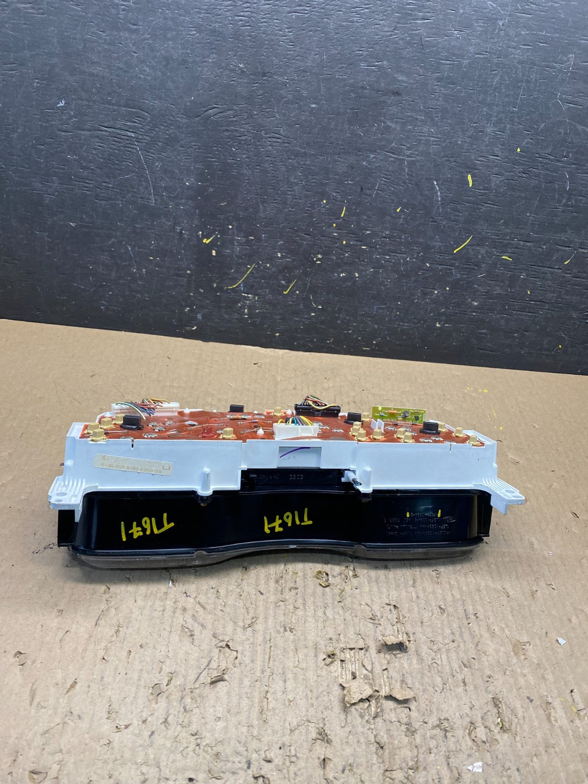 2000 to 2002 Ford Explorer Speedometer Cluster Gauge t1671 DG5