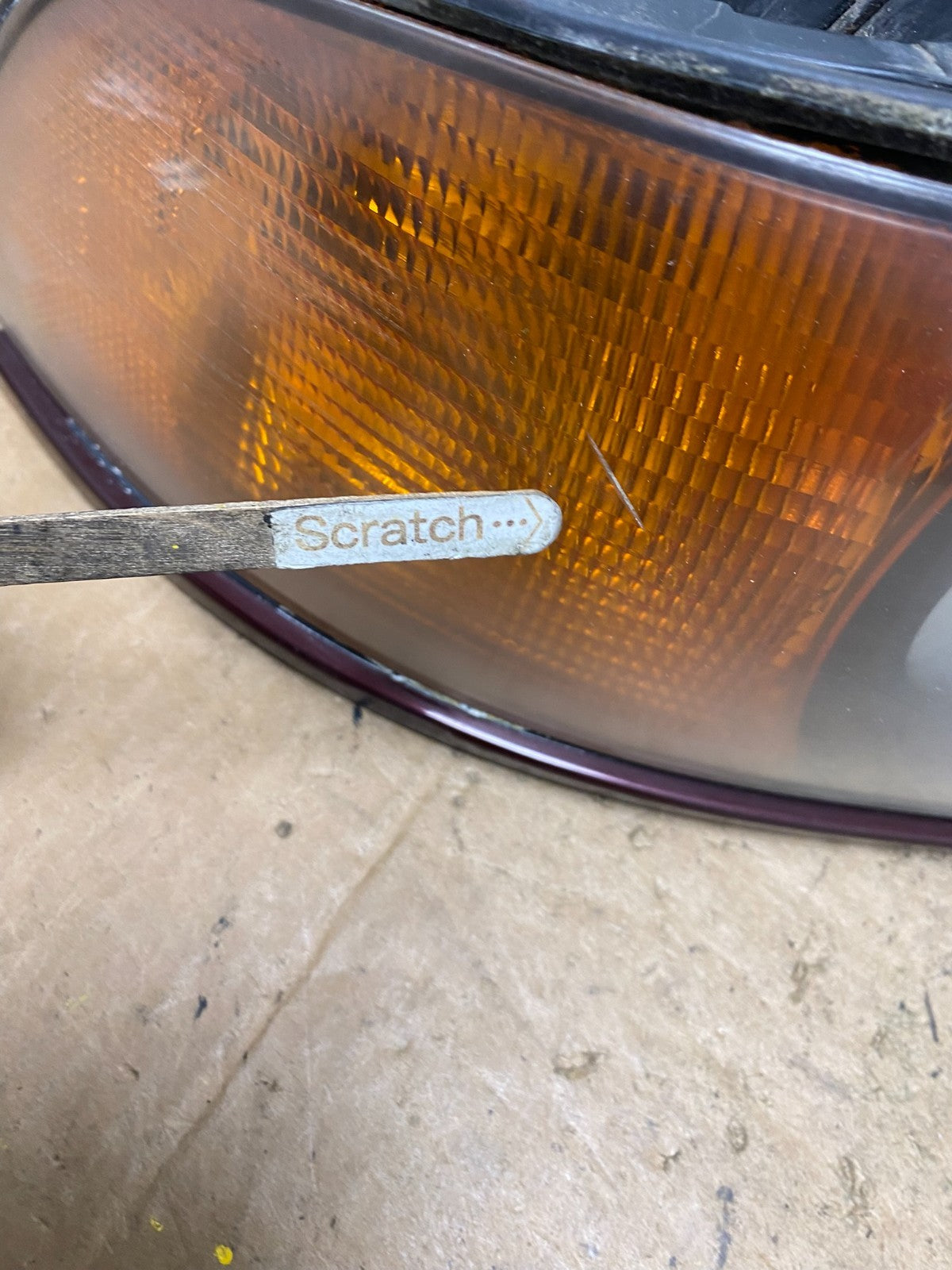 1997 - 2000 BMW E39 5 Series Headlight Right Passenger RH Halogen OEM T5172 DW3