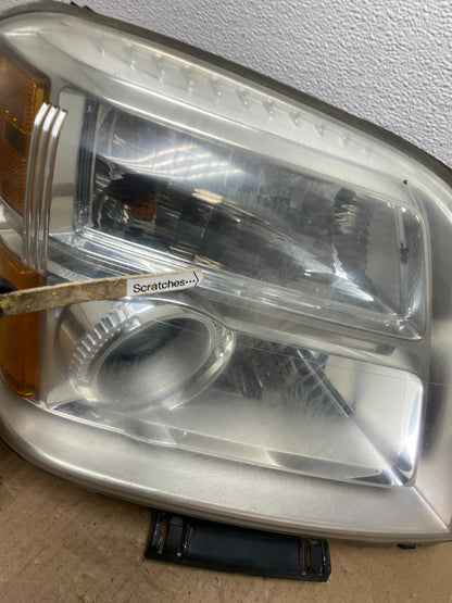 2010 to 2015 GMC Terrain Halogen Passenger Right Rh Side Headlight Oem AB6558 DW3