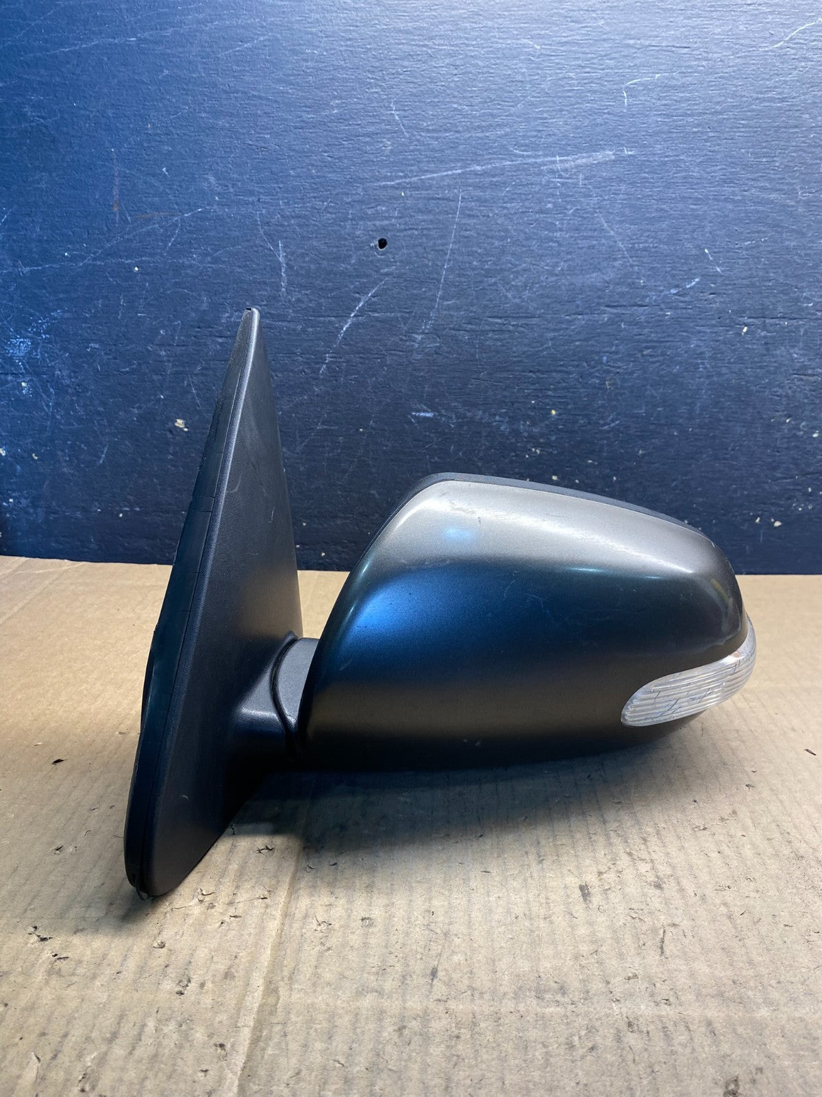 2010 to 2013 Kia Forte Sedan Left Driver LH View Turn Signal Mirror OE aa7795 DG0