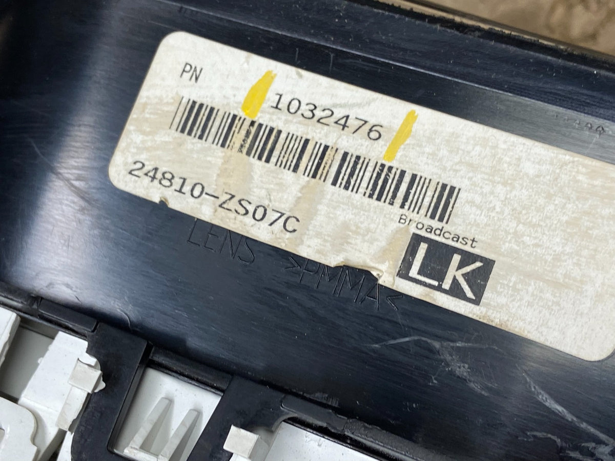 2008 2009 Nissan Pathfinder Frontier Speedometer Cluster Gauge U5654 DG6