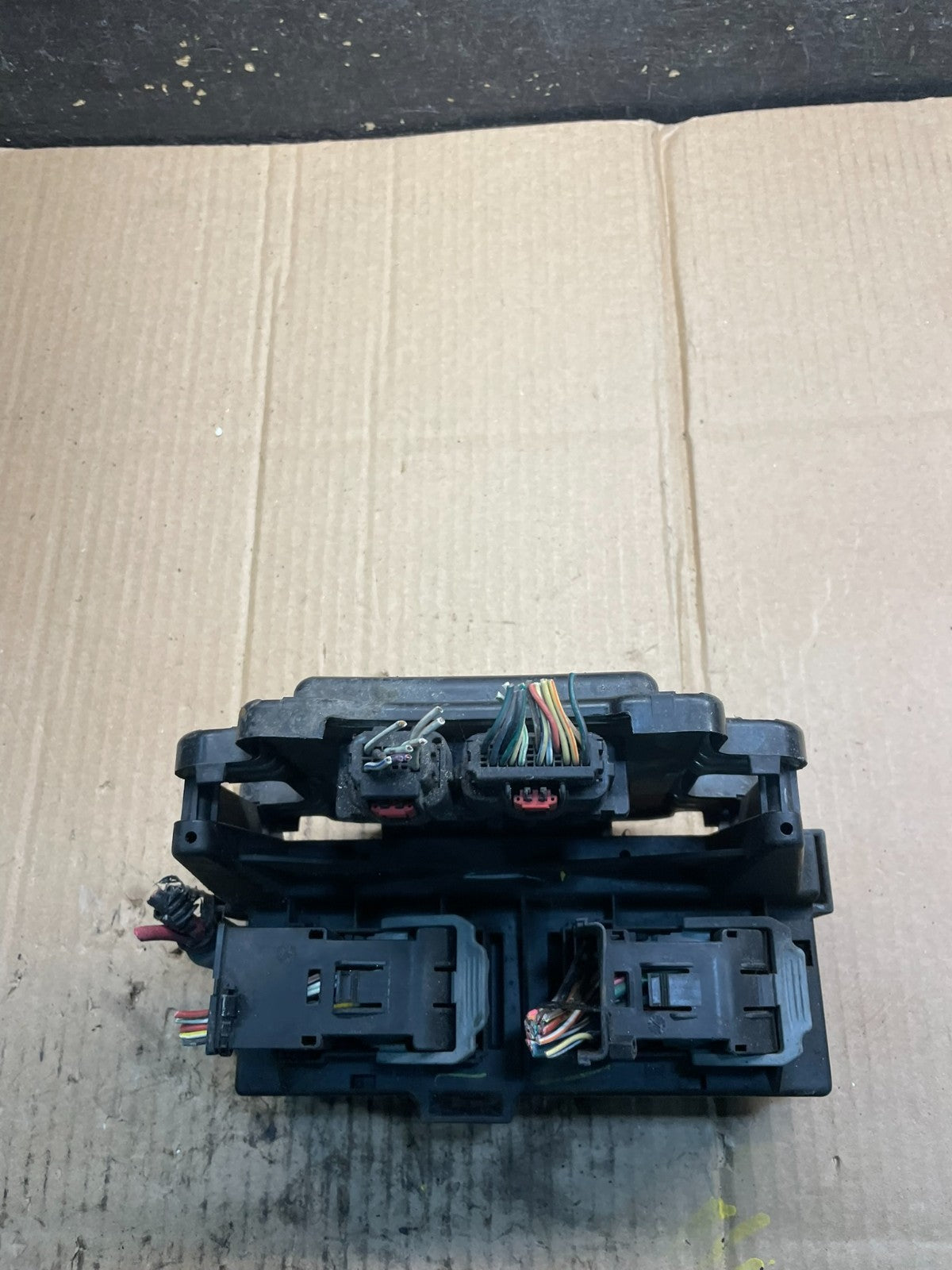 2005 Jeep Grand Cherokee Fuse Box BCM Body Control Module Oem x1047 DG5