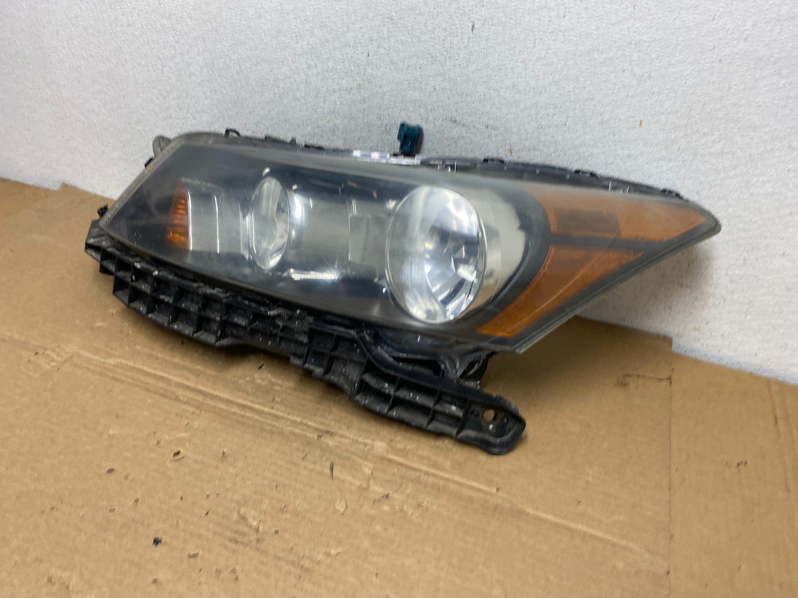2008 to 2012 Honda Accord Sedan Headlight Left Driver Lh Side AD3955 DW1