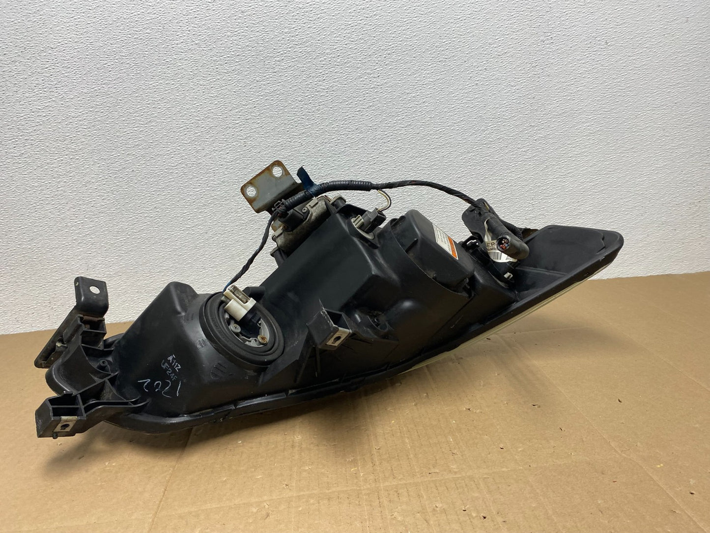 2004 2005 2006 Acura TL Headlight Left Driver LH Side Xenon HID AB8102 DW5