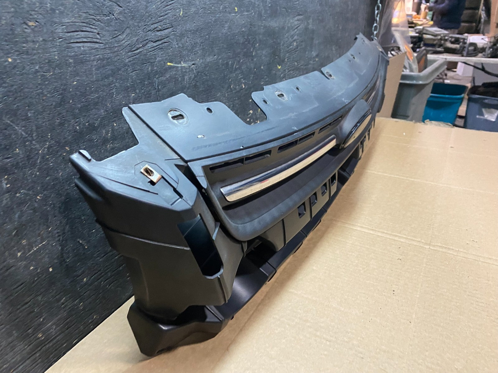 2013 to 2016 Ford Escape Front Upper Grill Grille Mount Panel Oem X9505 DG2