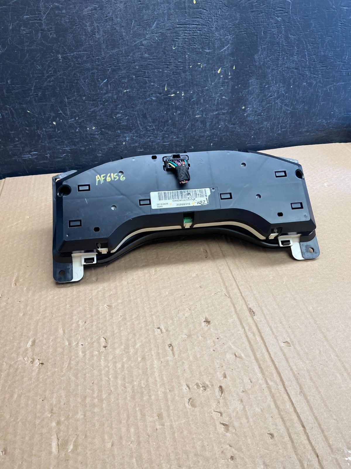 2008 to 2010 Chevrolet Express Speedometer Cluster Gauge AF6156 DG5