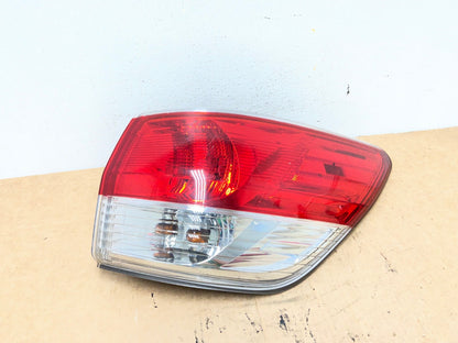 2013 to 2016 Nissan Pathfinder Passenger Right Side Tail Light AD6374 LK0