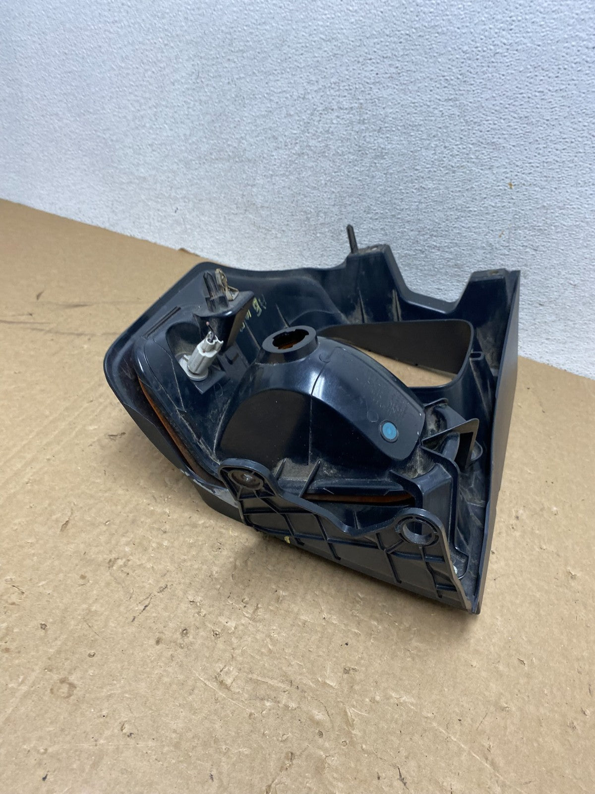 2008-2017 Ford E150 E250 E350 Van Right Side Headlight Bezel Trim AG1084 DW7