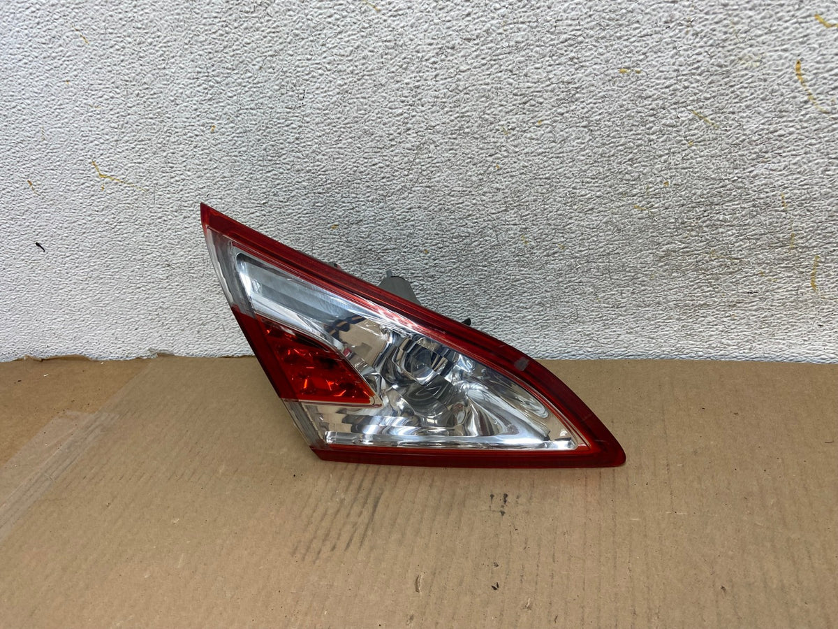 2011-2014 Nissan Murano Left Driver Lh Side Inner Tail Light AH3024 LK2