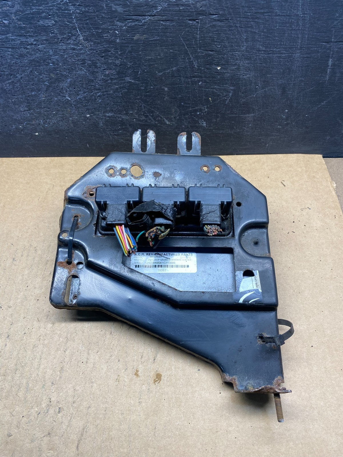 2001 Jeep Grand Cherokee 4.0L Engine Computer ECU 56041784AH AH5073 DG0
