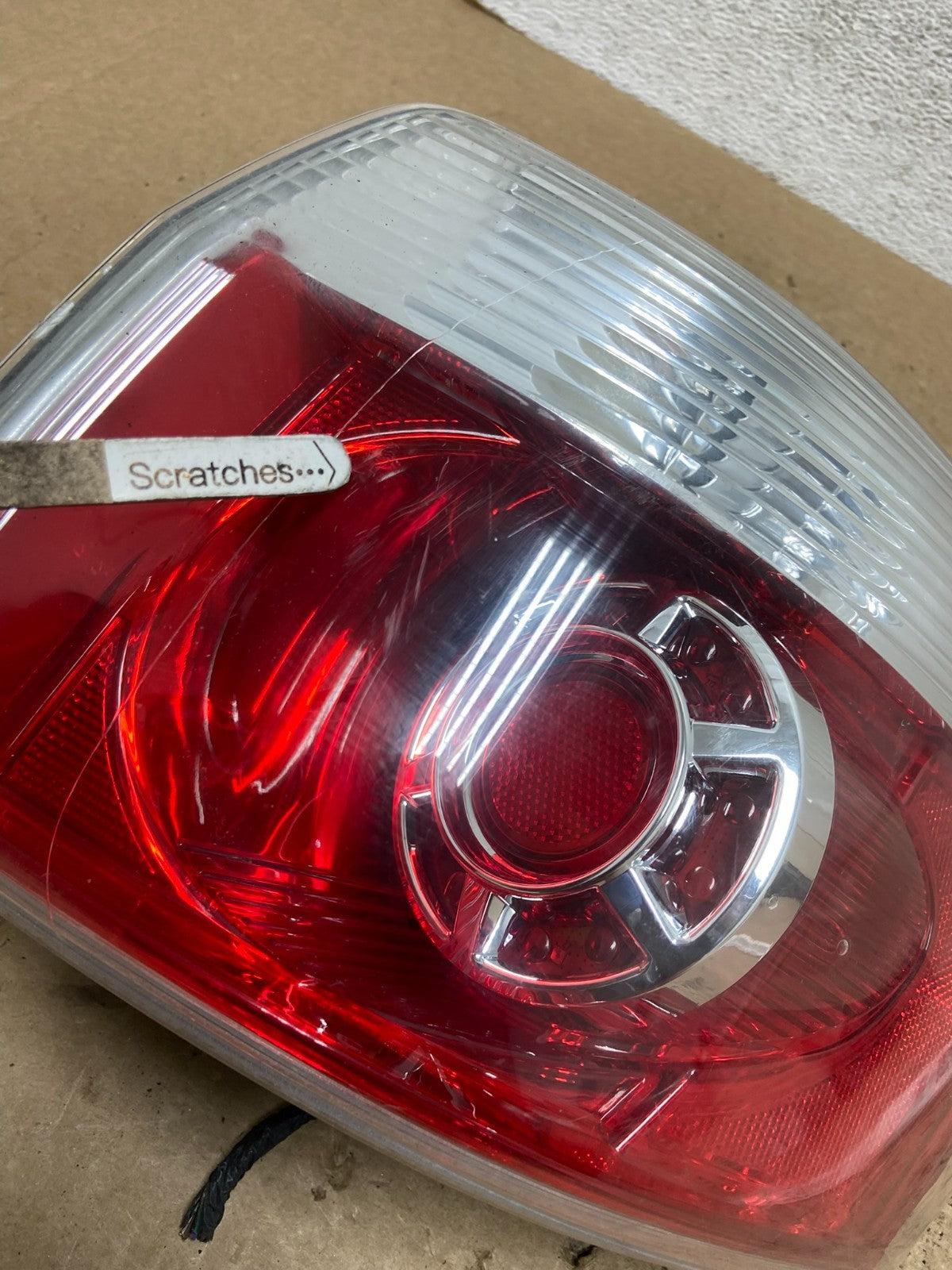 2007 to 2012 GMC Acadia Halogen Tail Light Right Passenger RH Side AF8370 DW3