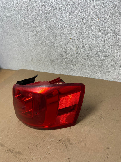 2011 to 2014 Volkswagen Jetta Right Passenger Rh Side Tail Light AD7686 LK2