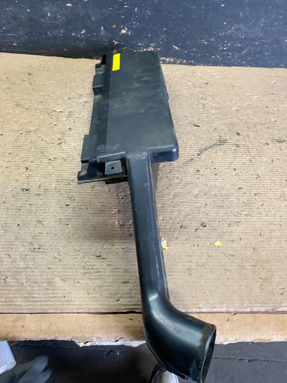 2003 to 2008 Nissan Murano Air Intake Cleaner Duct S3538 DG0