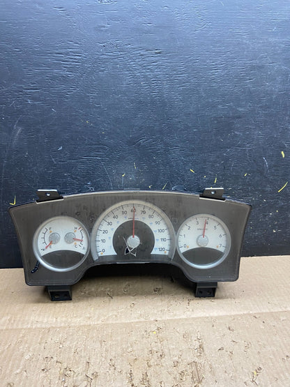 2004 Dodge Durango Speedometer Instrument Cluster Gauge OEM V7780 DG0