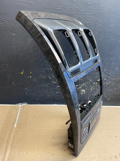 2007 - 2012 GMC Acadia A/C Heater Climate Control Radio Panel Bezel OE AB1897 DG1