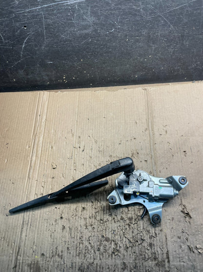 2011 to 2017 Nissan Quest Rear Wiper Motor X4007 PS0