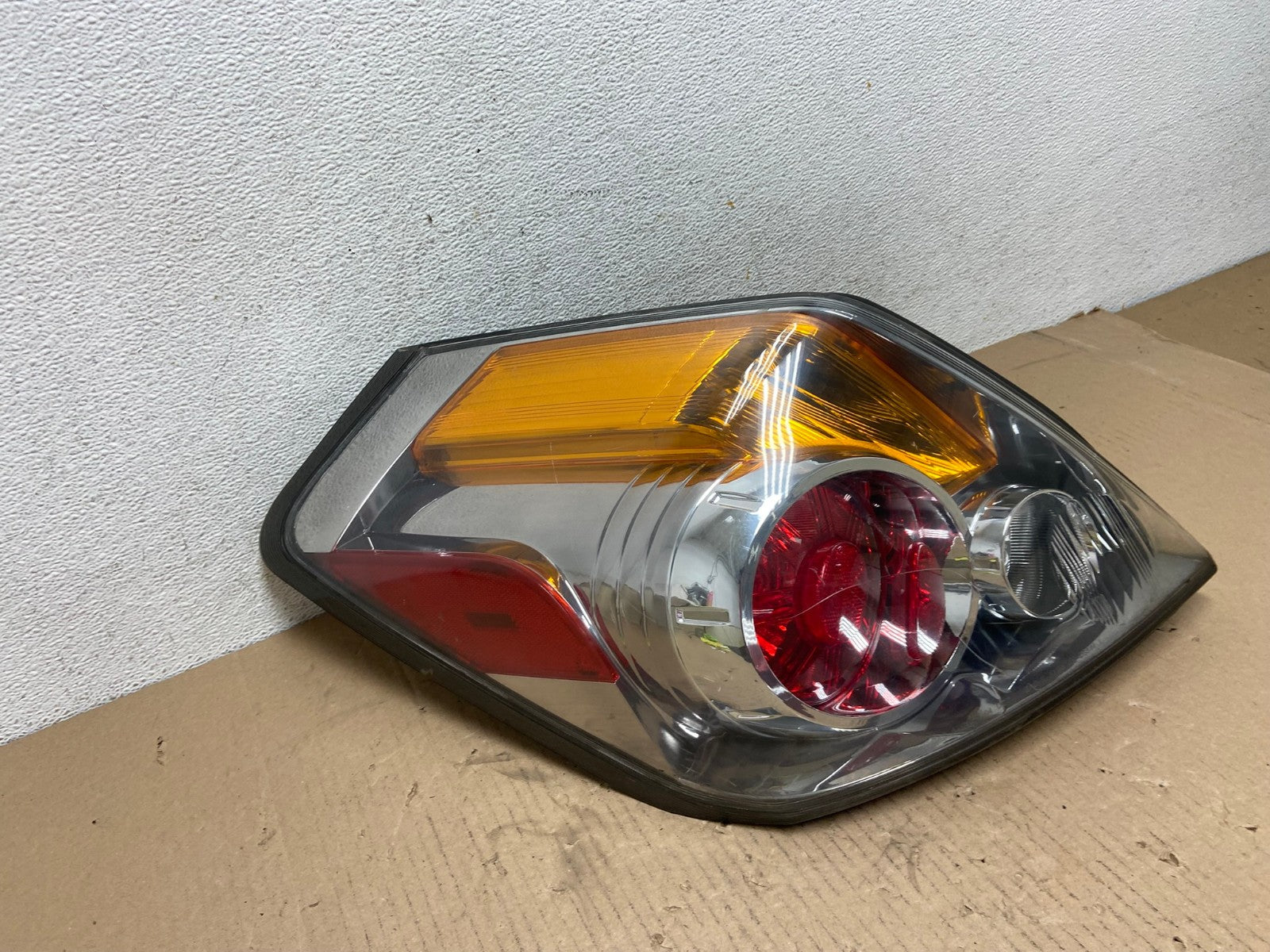 2007 to 2012 Nissan Altima Left Driver Lh Side Tail Light AE7330 LK2
