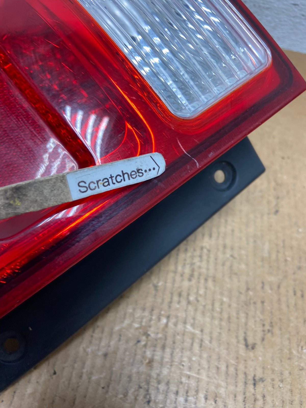 2003 2004 2005 2006 Ford Expedition Right Passenger Rh Tail light AE0681 LK3