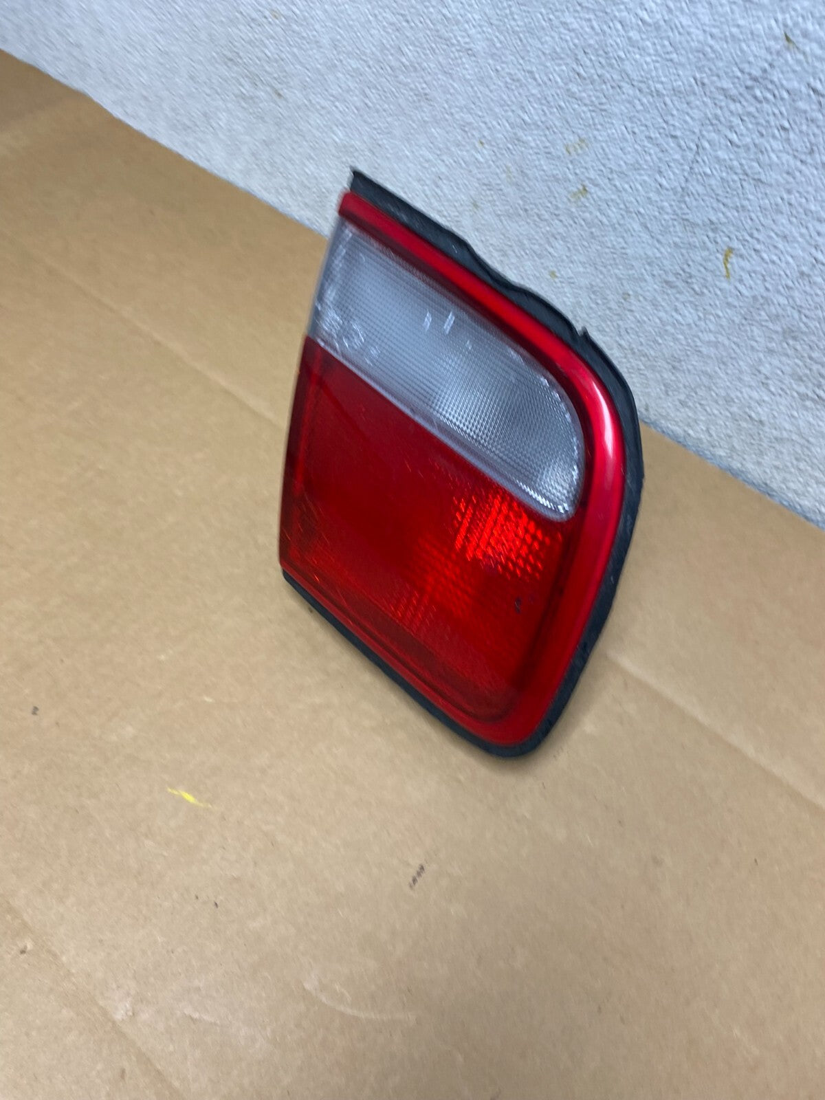 1995 to 1998 Mazda Millenia Left Driver LH Inner Tail Light Oem N4037 DW1
