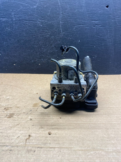 2012 - 2016 Nissan Leaf ABS Anti Lock Brake Pump Module AF7574 DG4