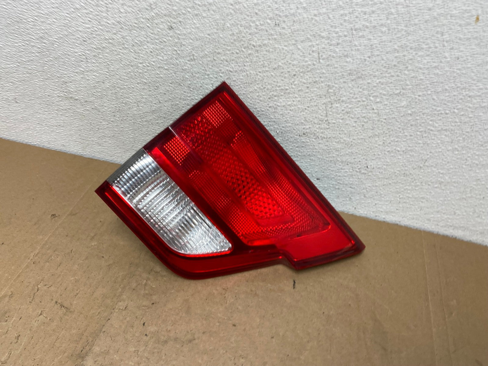 2011-2013 Jeep Grand Cherokee Left Driver Side Lh Inner Tail Light AC5806 LK1