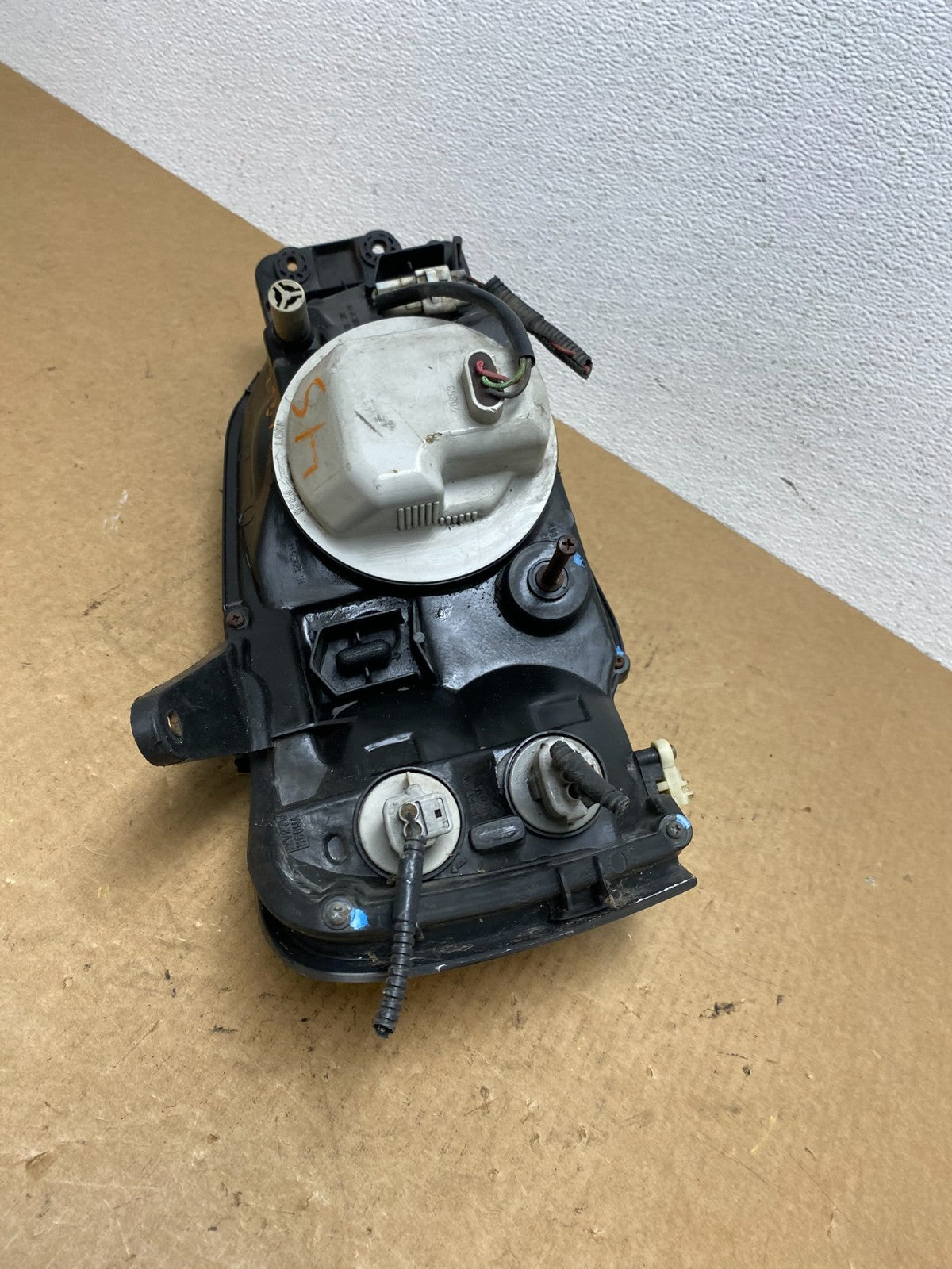 2001-2004 Subaru Legacy Outback Left Driver Lh Side Headlight AC2995 DW8