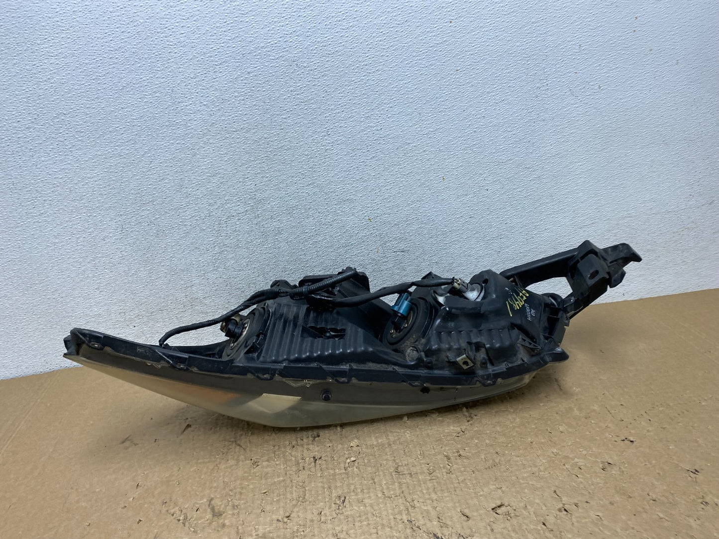 2008 to 2012 Honda Accord Sedan Right Passenger RH Headlight AF9481 DW6