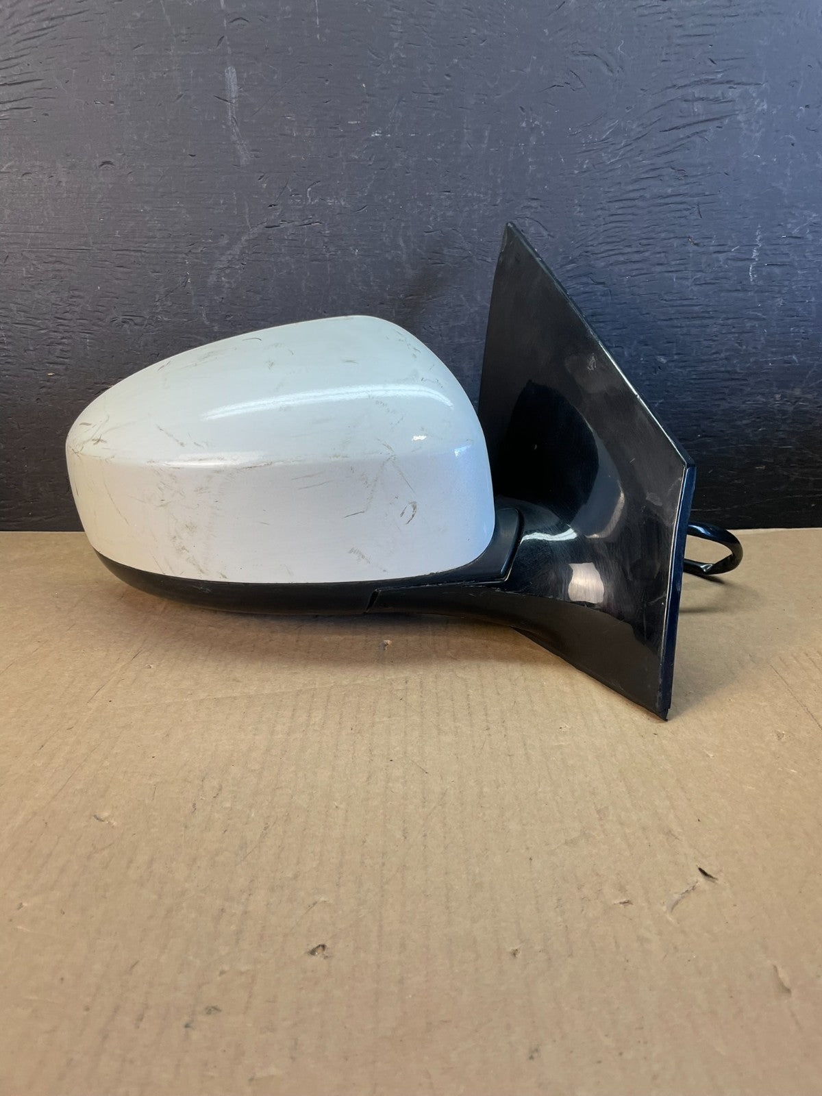 2009 to 2014 Nissan Murano Right Passenger Side View Door Mirror AD5576 DW0