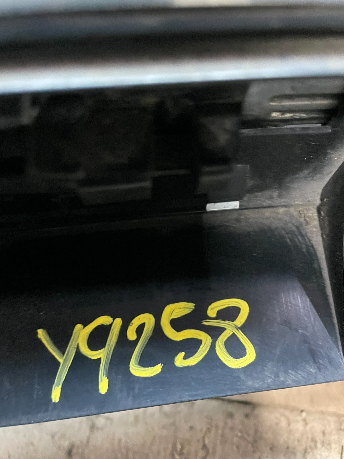 2011-2013 Dodge Durango Liftgate Tailgate Chrome Trim Molding Y9258 DG7