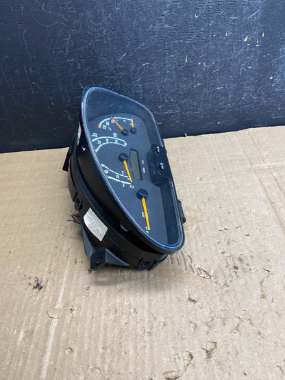 2003 to 2006 Sprinter 2500 3500 Instrument Speedometer Gauge Cluster AE1880 DG1
