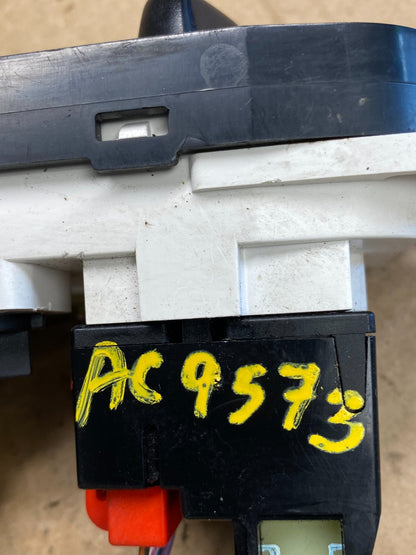 97 - 03 Ford F-150 F-250 F-350 Expeditio A/C Climate Control Temperature AC95735