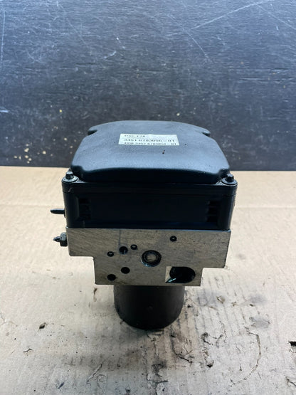 2007 to 2013 BMW X5 E70 ABS Anti-Lock Brake Pump Module OEM V9100 DG3