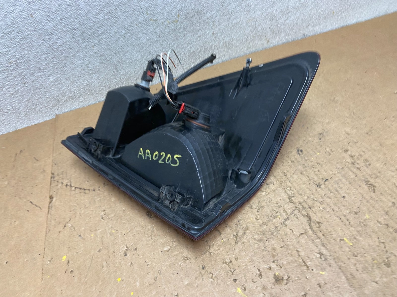 2007 to 2010 Jeep Grand Cherokee Right Passenger Tail Light AA0205 DW5