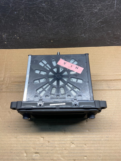 2013 to 2017 Chevrolet Traverse Am Fm Cd Player Radio Screen Display AE2546 DG3