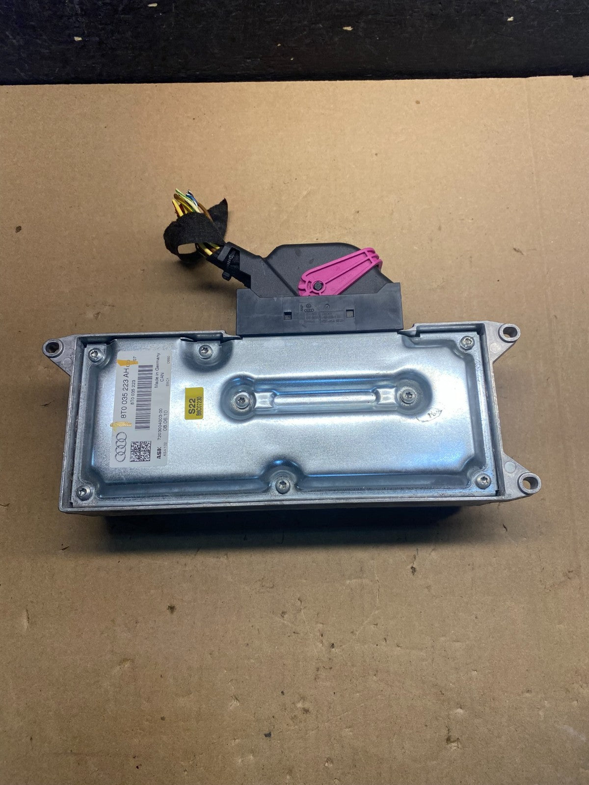 2009 to 2010 Audi A4 Radio Stereo Amplifier Amp AE7429 DW1
