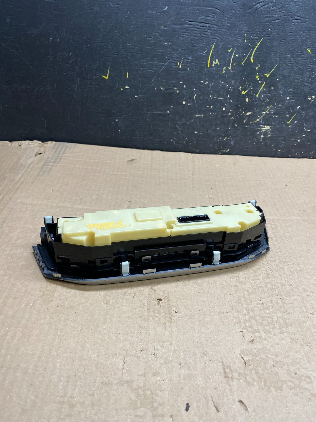 2013 2014 2015 Honda Accord Dash Air Vent Trim Climate Control Panel y9886 DG4