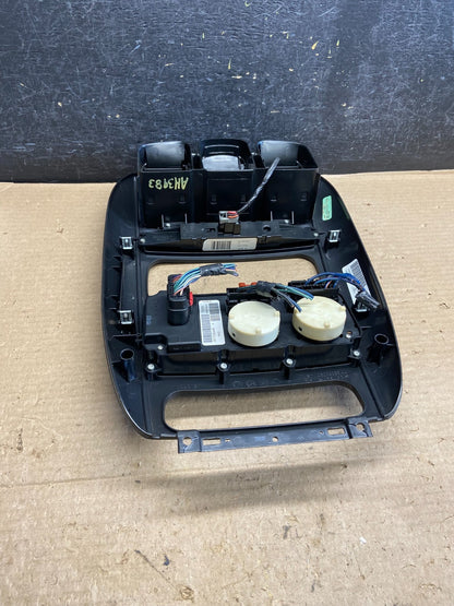 2004 to 2007 Dodge Grand Caravan AC Climate Control Hvac AH3983 DG3