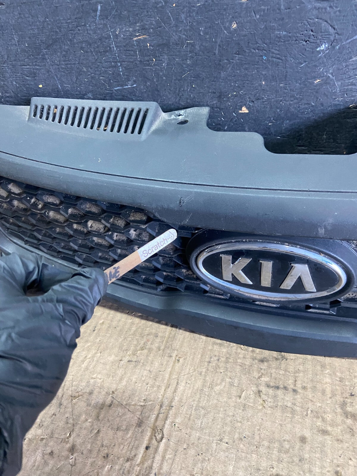 2010 to 2013 Kia Forte Koup Black Front Upper Bumper Grill Grille O6134 DG5