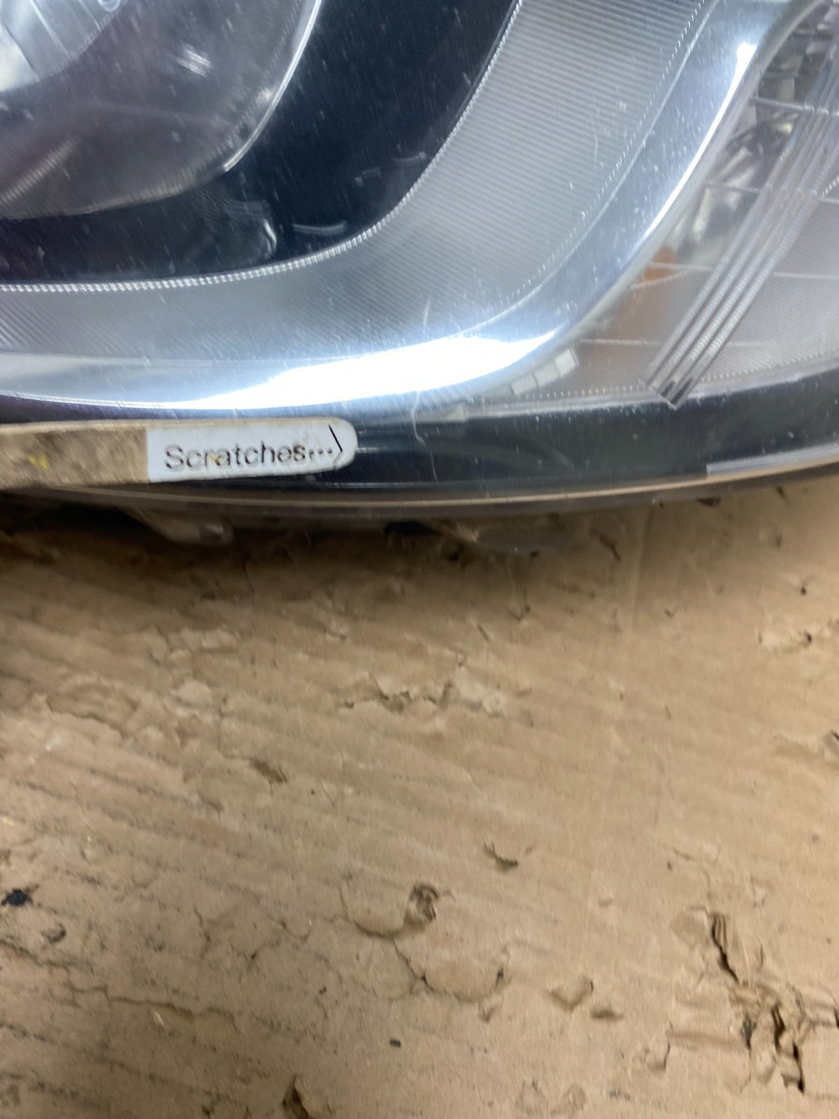 2013 to 2017 Hyundai Accent Right Passenger RH Side Headlight AD4360 DW3