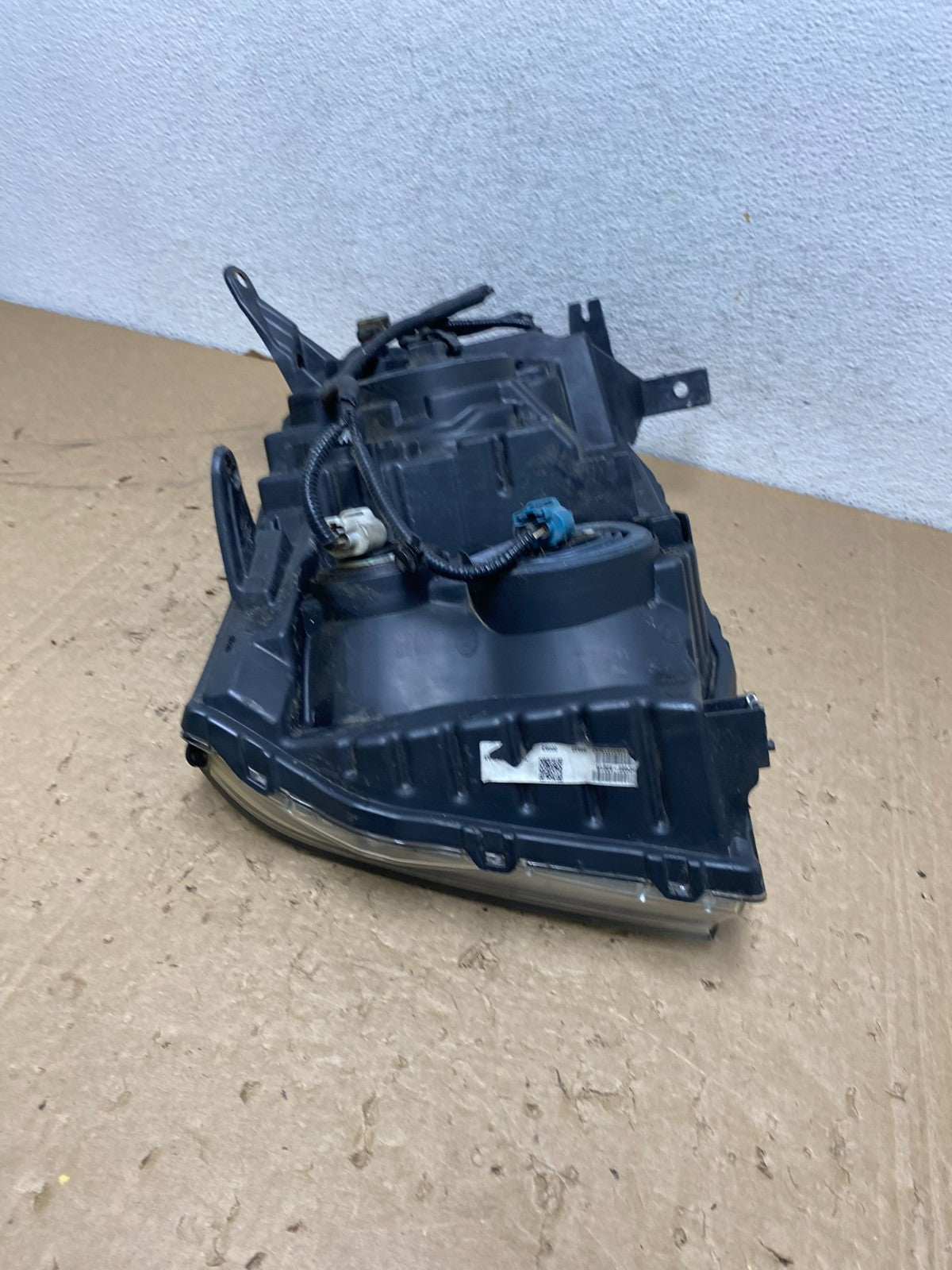 2009 2010 2011 Honda Pilot Right Passenger RH Halogen Headlight AG1434 DW9