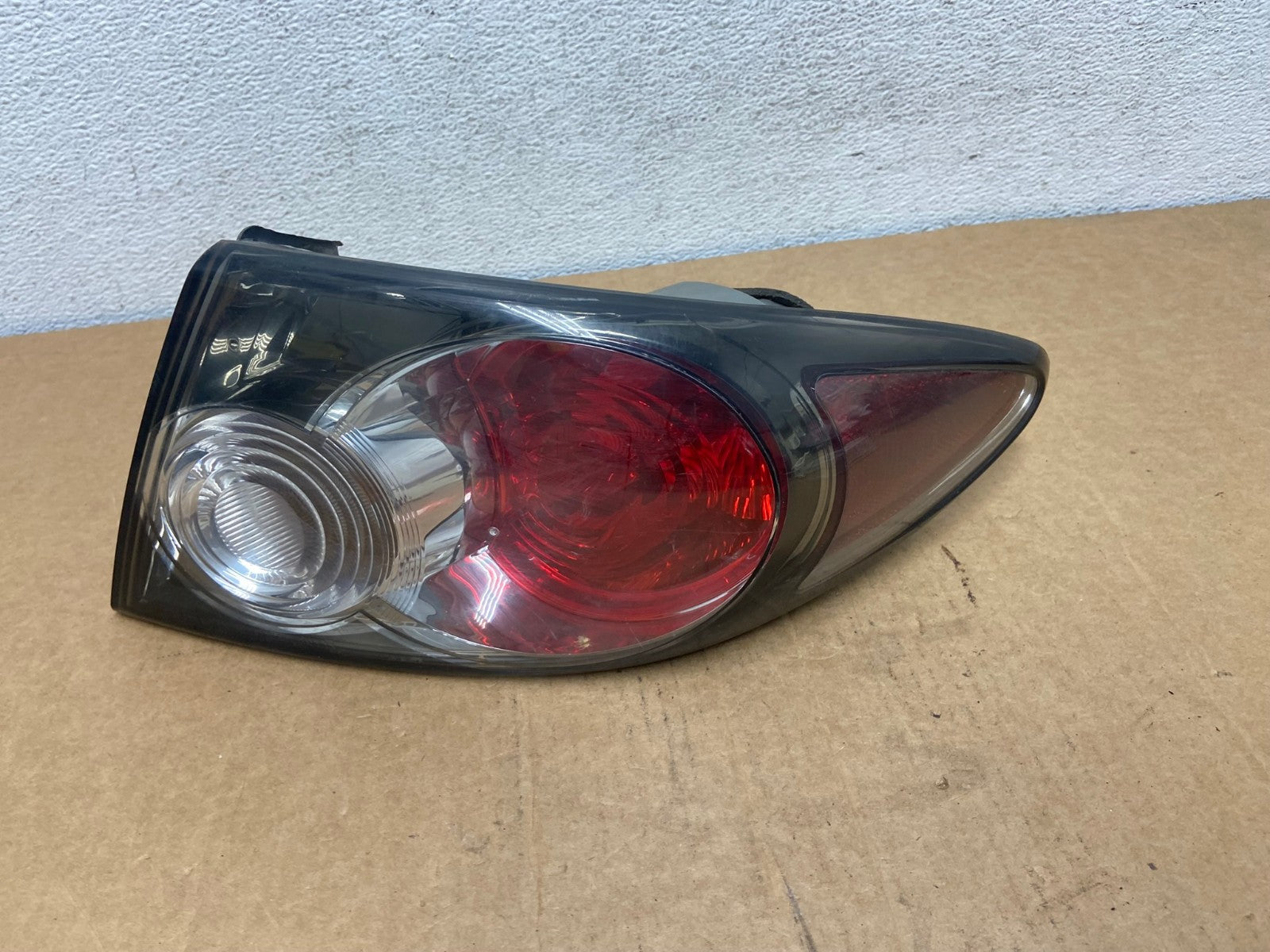 2006 - 2008 Mazda 6 Right Passengr Rh Driver Side Tail Light AD5386 LK0