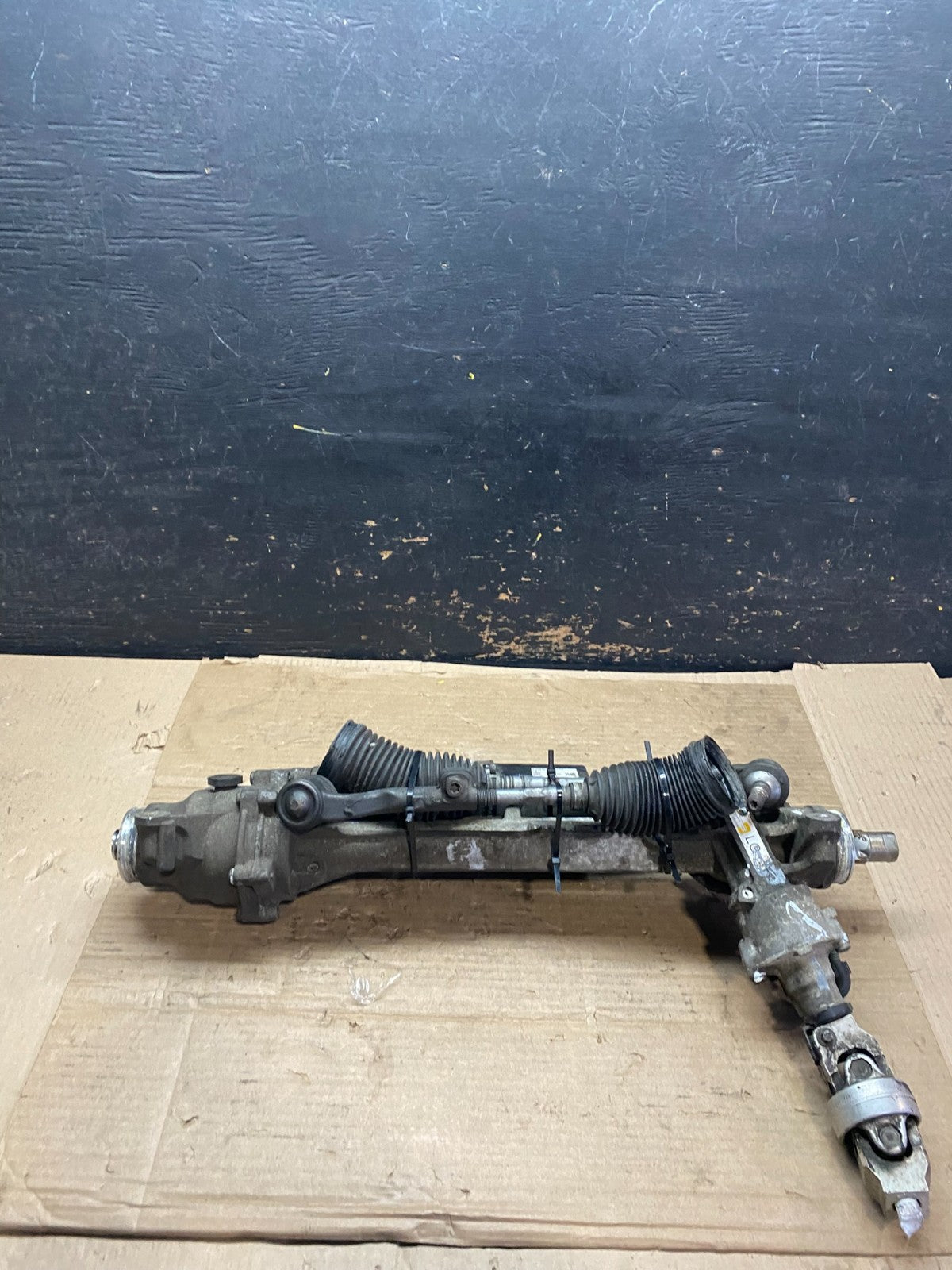 2013-2015 BMW 328XI Power Steering Rack Pinion 6864975 V3407 PS5