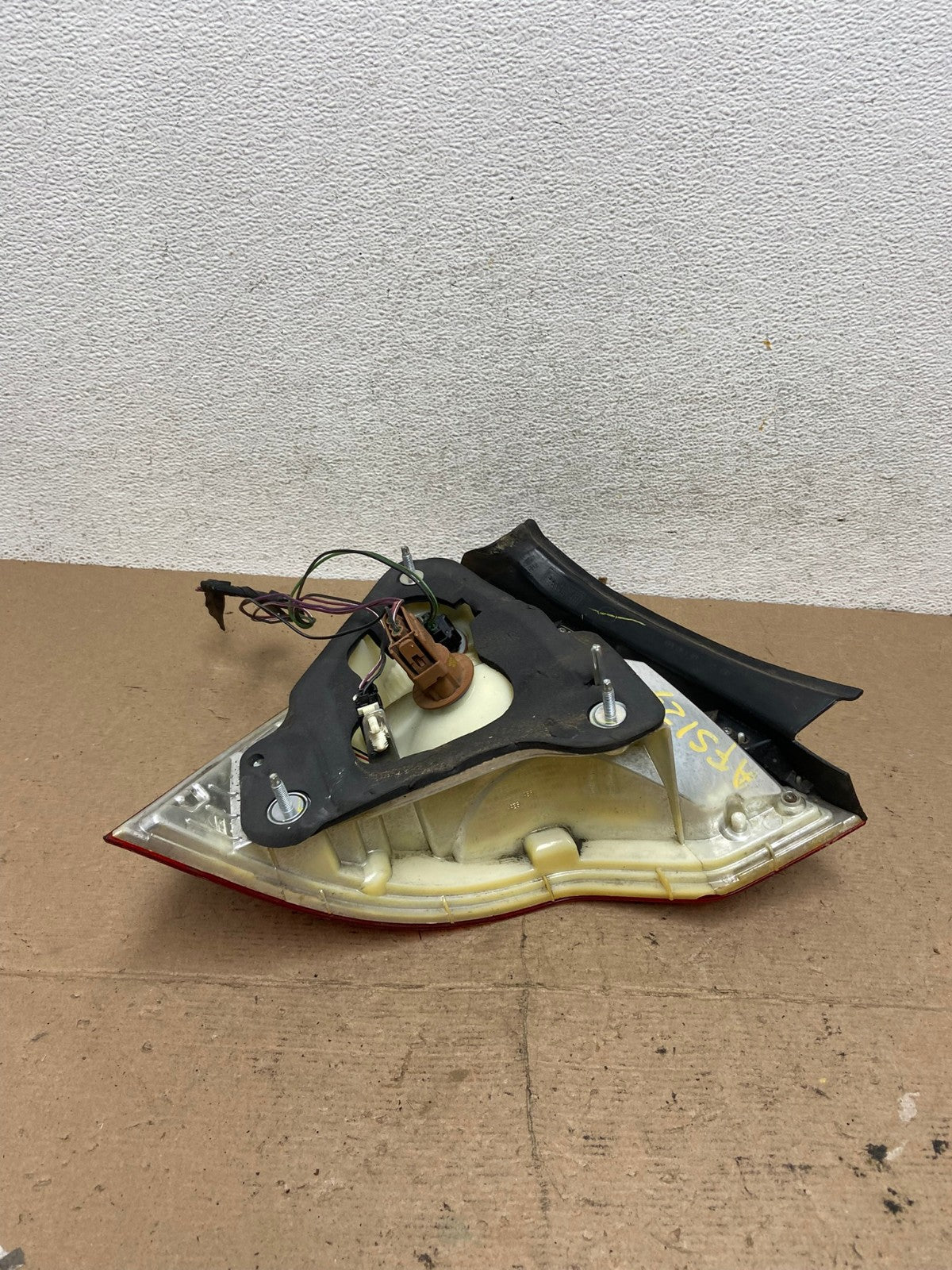 2010 2011 2012 Ford Fusion Right Passenger Side Tail Light AF5127 LK4