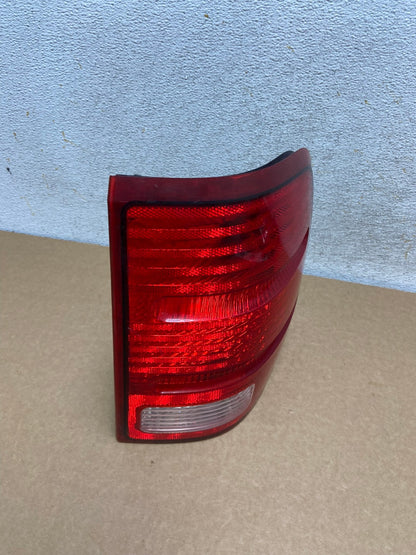 2002 to 2005 Ford Explorer Right Passenger Rh Side Tail light AI2550 LK2