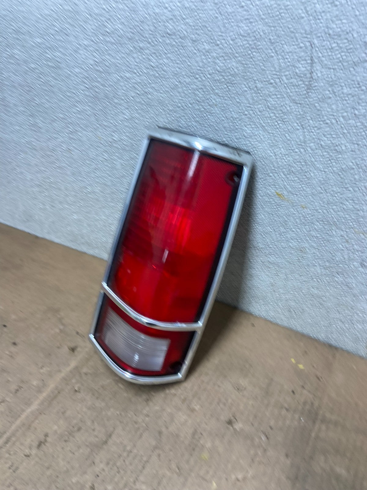 1985 to 1993 Chevrolet S10 S15 SONOMA Right Passenger Tail Light AA64421
