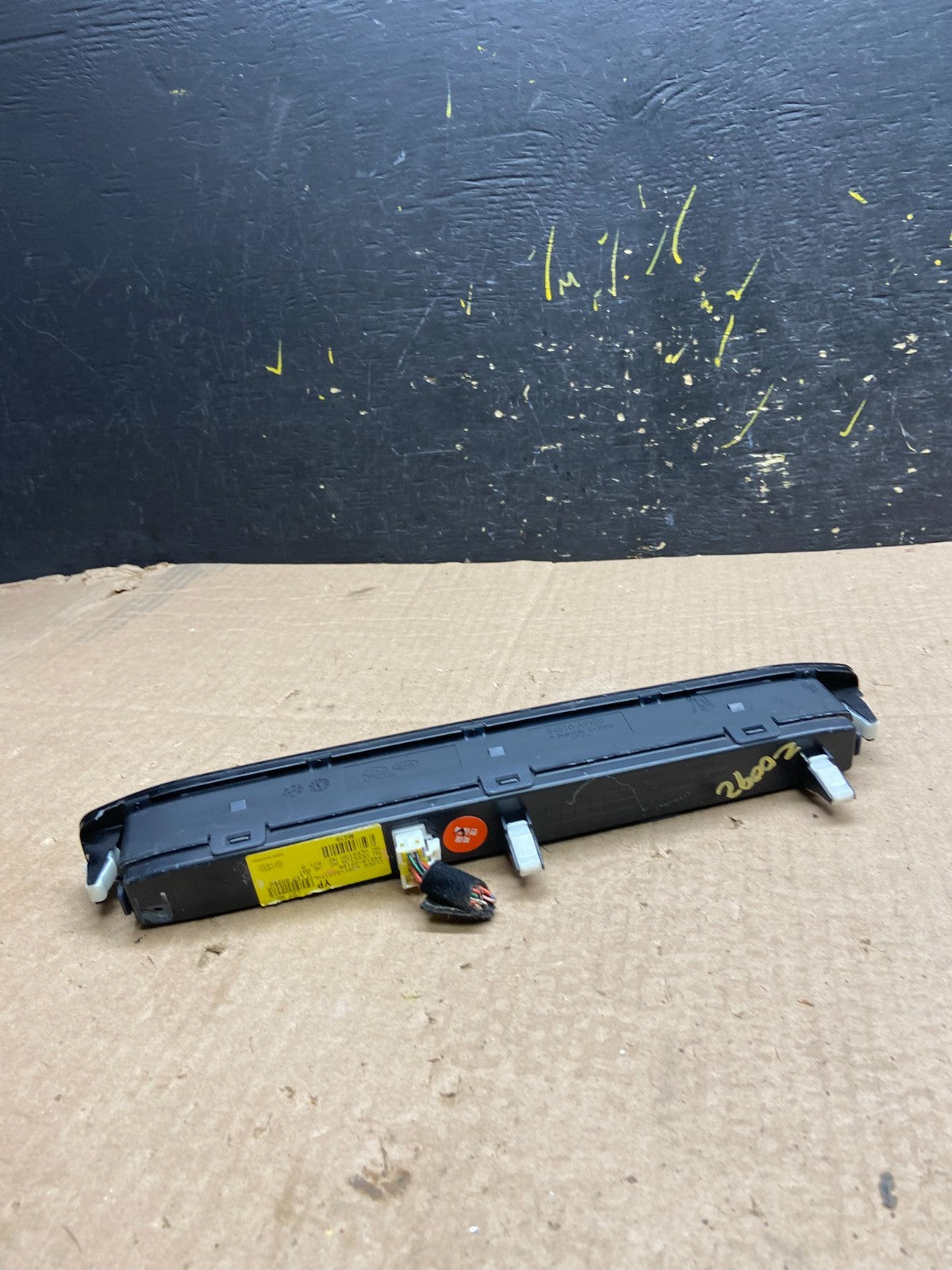 2015 - 2018 KIA Sedona Digital Clock Hazard Switch OEM z0092 DG3