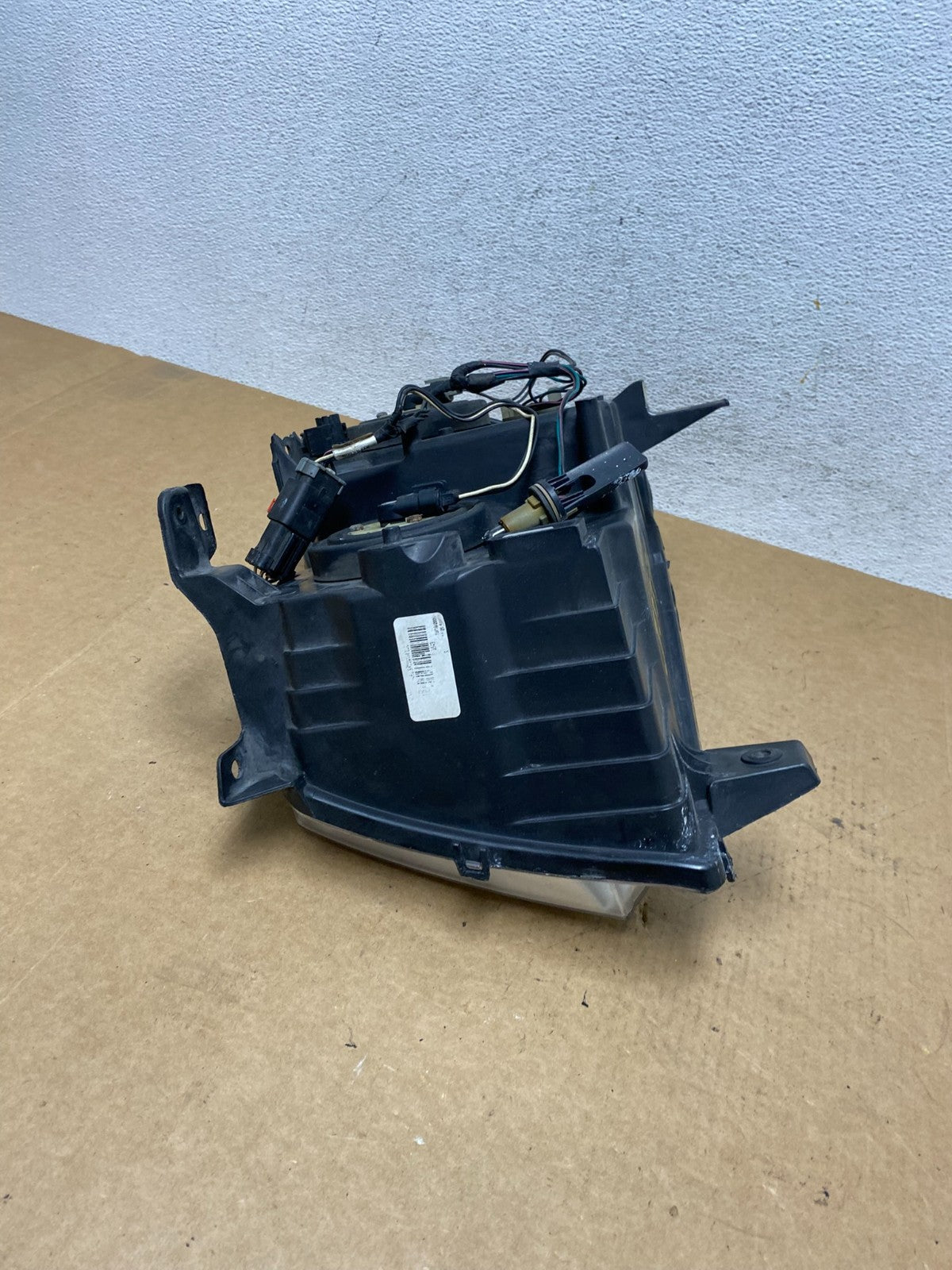 2008-2010 Jeep Grand Cherokee Right RH Side Halogen Headlight AE3049 DW7