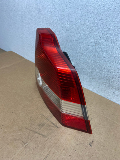 2004 to 2007 Volvo S40 Right Passenger RH Side Tail Light AD6217 LK1
