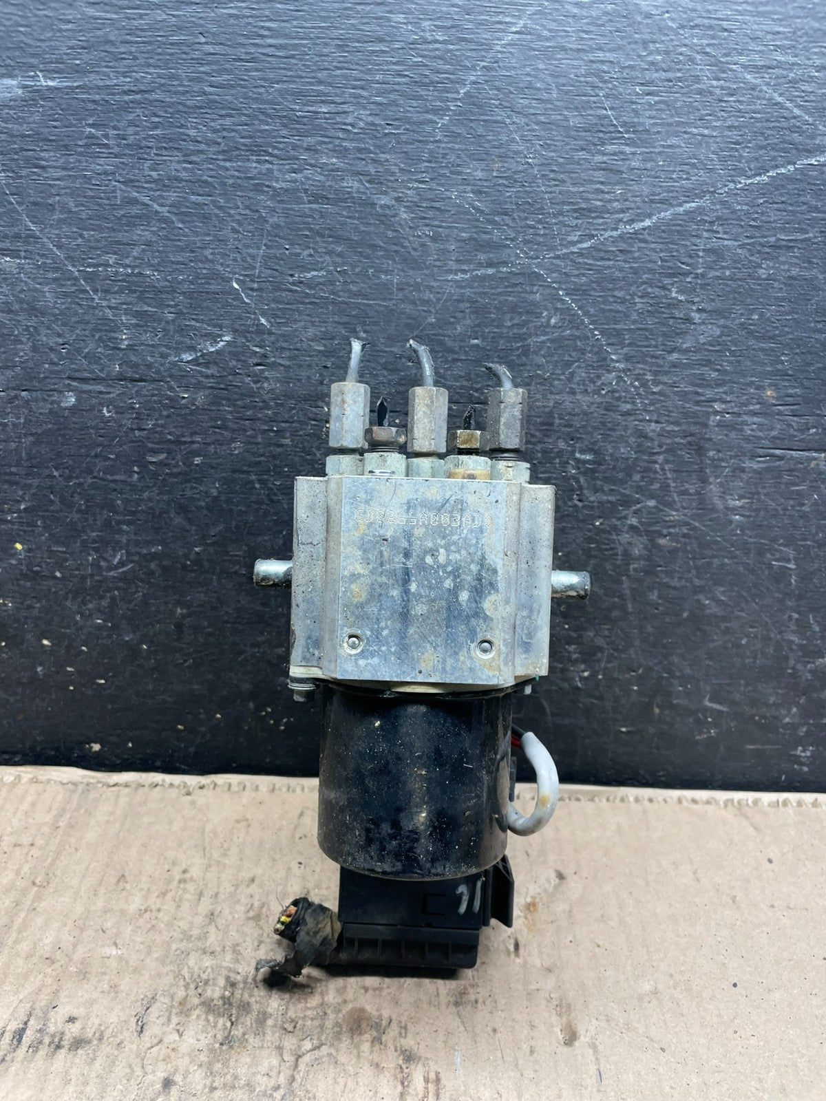 2006 2007 Ford E250 E350 Econoline Anti-Lock ABS Antilock Brake Pump T2890 DG2